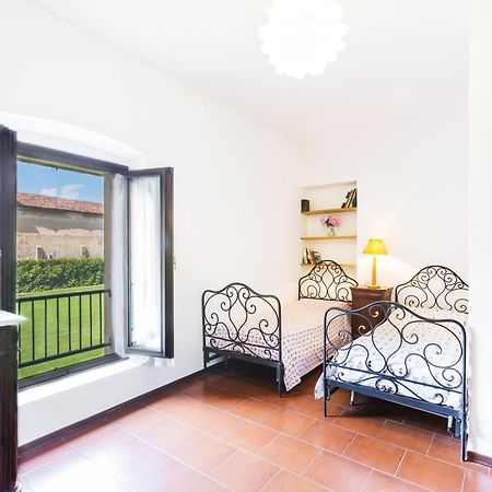 Palazzo Barbo Apartment Pumenengo Room photo