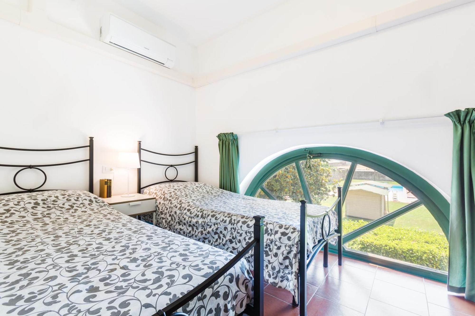 Palazzo Barbo Apartment Pumenengo Room photo